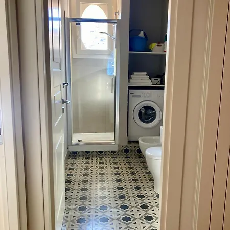 דירה Flat - With Private Parking *