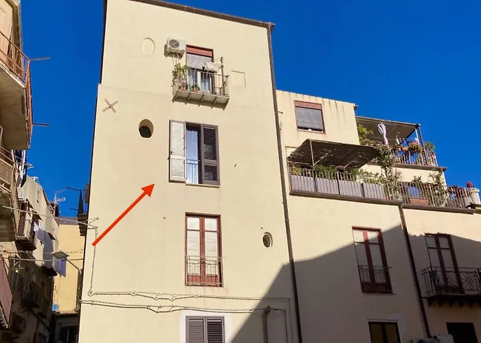 Flat - With Private Parking Appartement