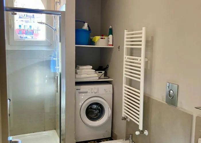 Flat - With Private Parking *